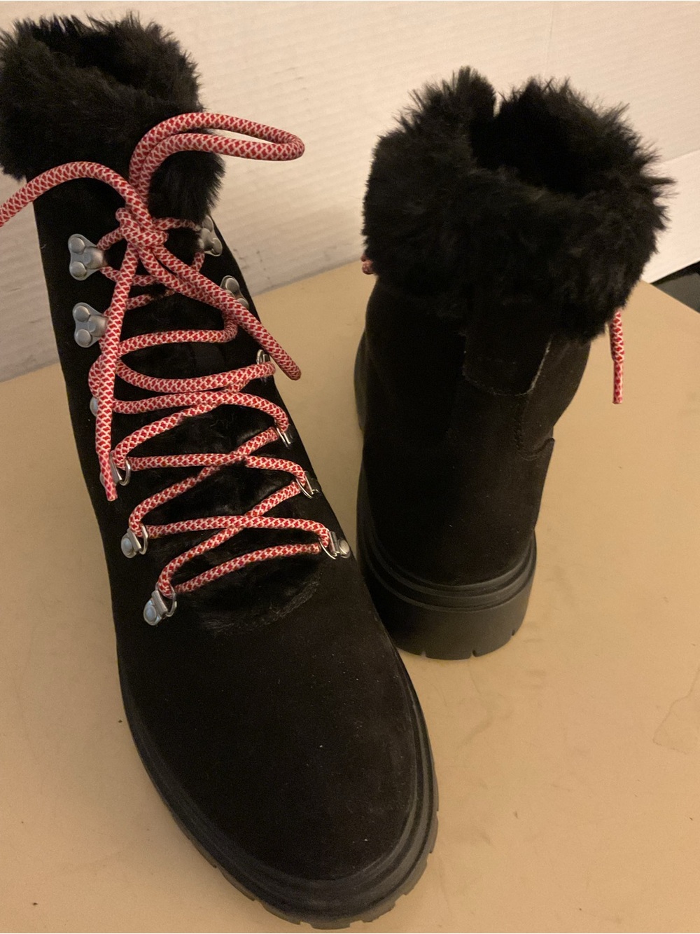 J. Crew women black suedeFaux-Fur waterproof hiking combat boots US 9